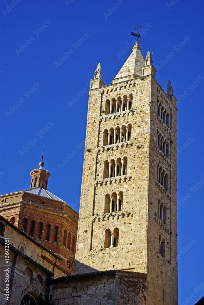 Massa Marittima, campanile della Cattedrale di S. Cerbone - obrazy, fototapety, plakaty 