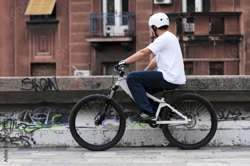 Urban bike rider