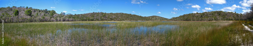 australia fraser island lake view