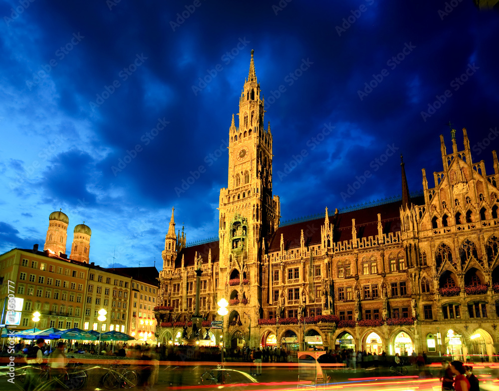 The night scene of Munich town hall