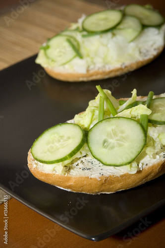 sandwich with cucumber