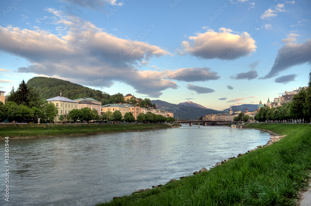 Flusskurve Salzburg