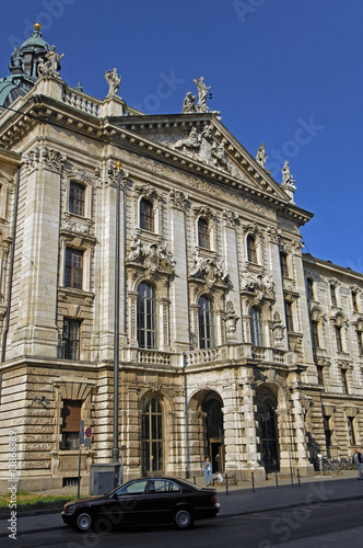 München, Landesgericht, Justizpalast