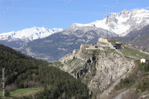 Wallpaper Mural Briançon - citadelle Torontodigital.ca