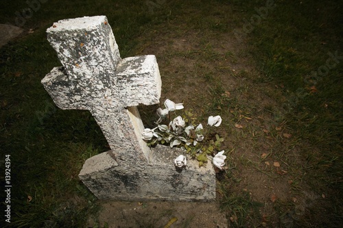 Headstone with flowers