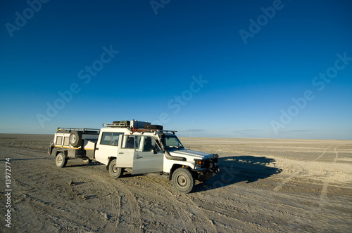 Safari jeep