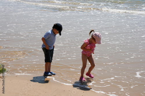 Children paddling