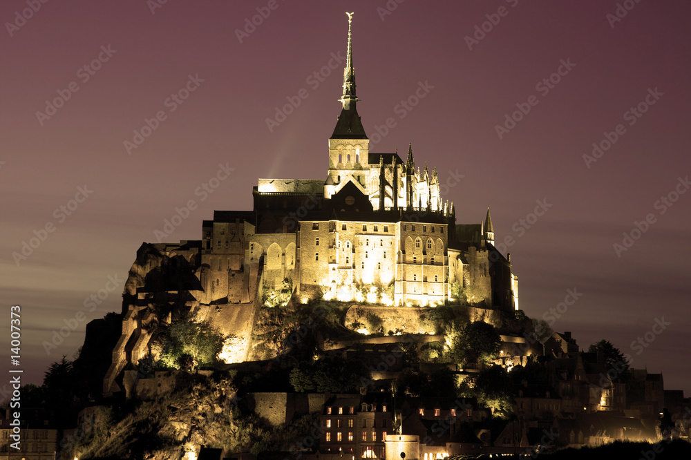 Naklejka premium Zatoka mont saint michel