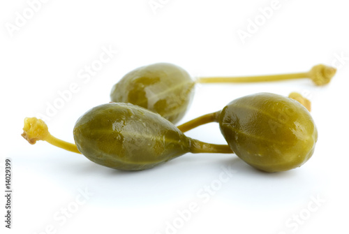 Картината върху платно Macro shot of three capers fruits