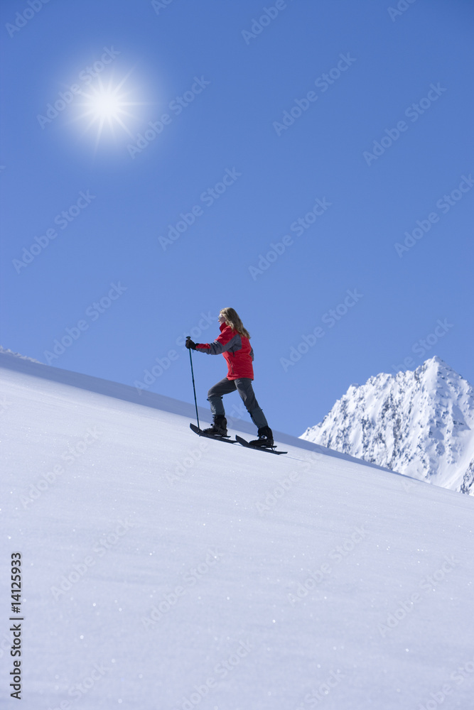 schneeschuhwanderung, oetztal, tirol, oestereich, gegenlicht