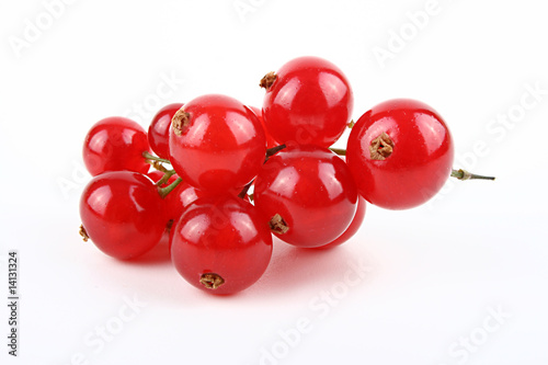 Rote Johannisbeeren freigestellt