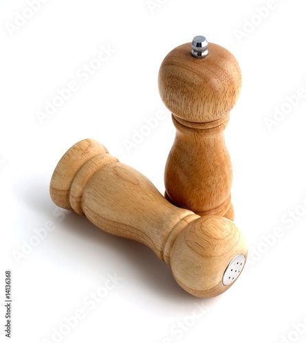 pepper mill and salt