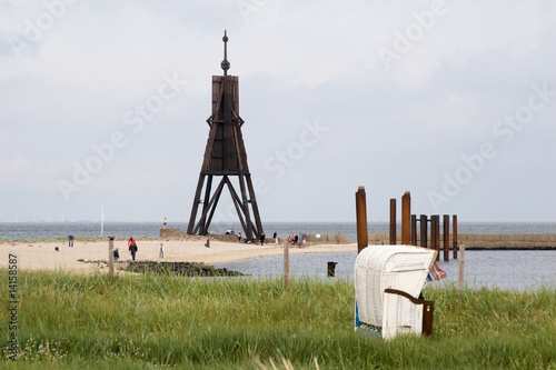 Kugelbarke an der Elbe photo