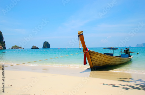 Thailand long boat in paradise © GraphicsRF