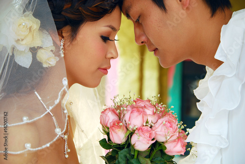 a series of wedding pictures