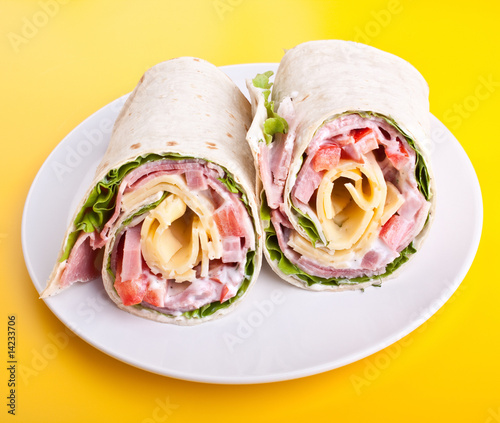 wrapped tortilla sandwich rolls