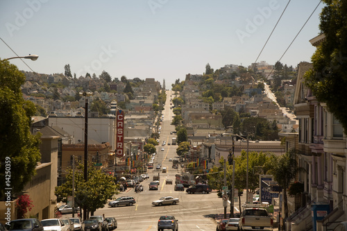Blick auf die Strassen von San Francisco und die alten Häuser