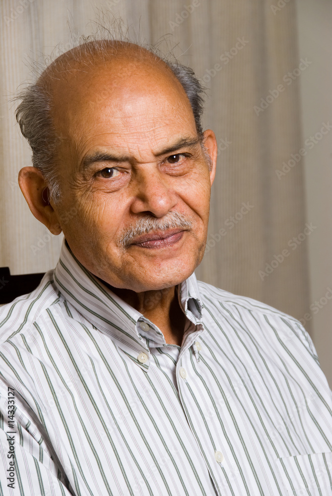 Obraz premium Senior Indian man