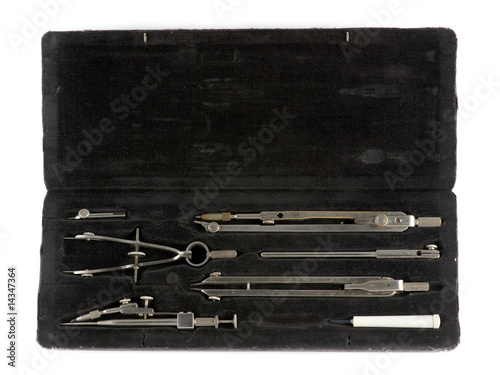 drawing instruments set
