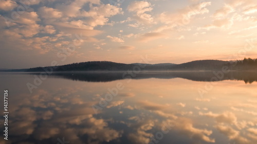 Sonnenaufgang in Ontario (Kanada) in Zeitraffer