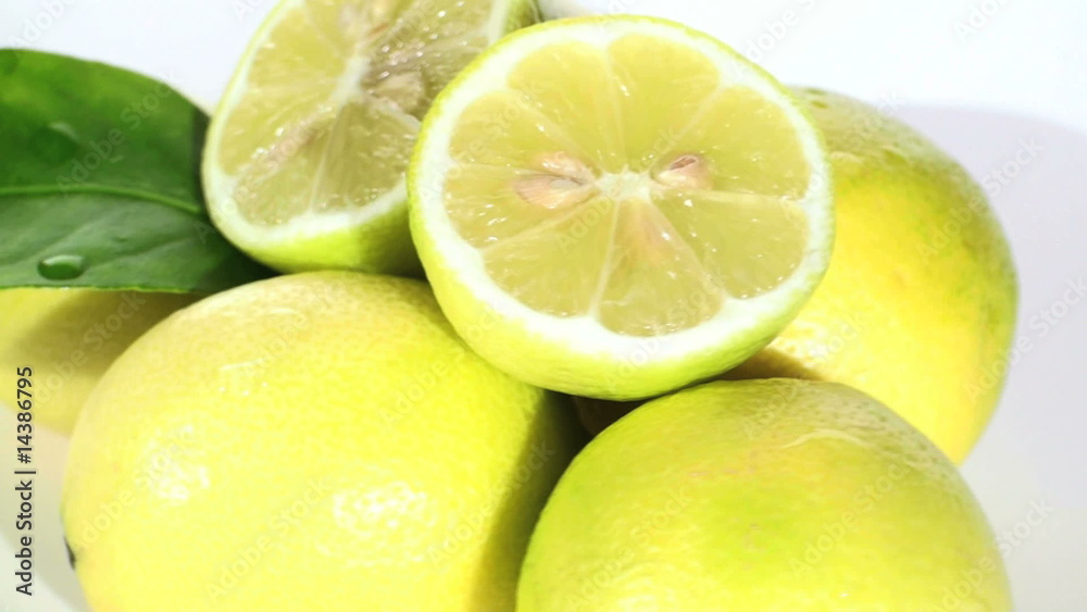 Lemons and slices seamless loop - HD Lemons and slices seamless loop - HD