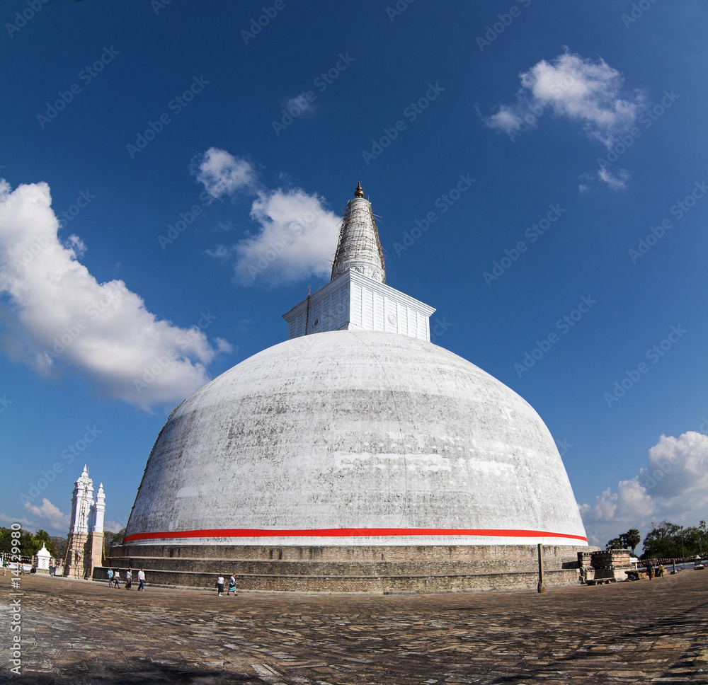 Anuradhapura - Ruwanwelisaya Anuradhapura - Ruwanwelisaya
