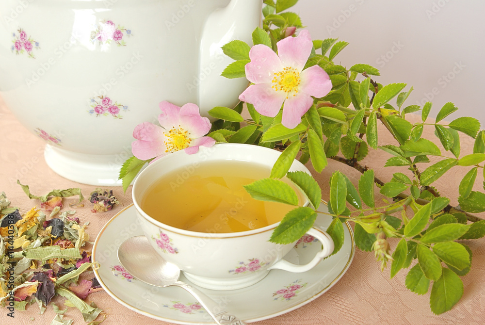 Damascene rose herbal tea Damascene rose herbal tea