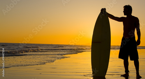 Wallpaper Mural Surfing at Sunset Torontodigital.ca