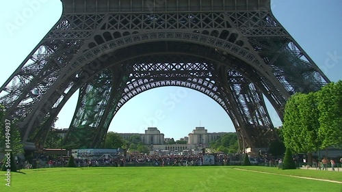 Tour Eiffel & Champs de Mars 2