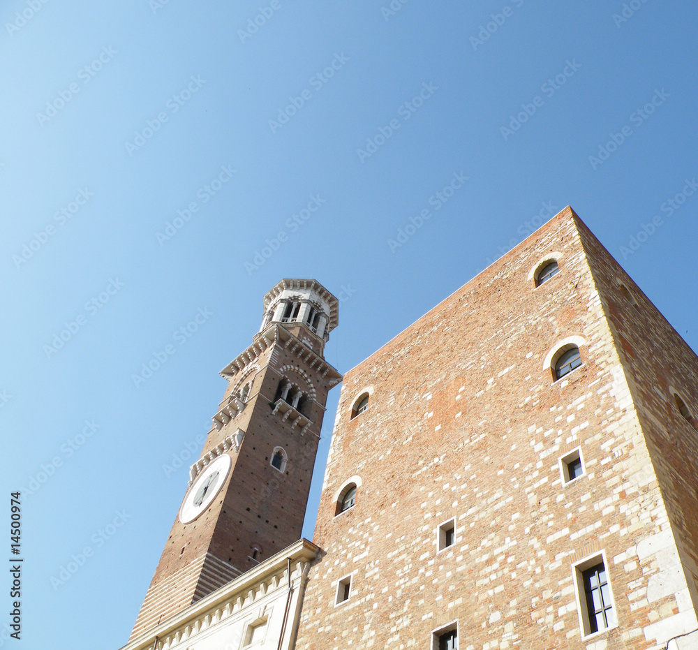 Torre dei Lamberti in Verona (Nord-Italien)