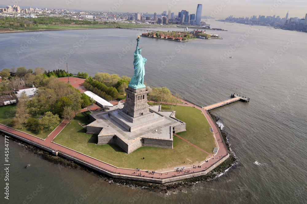 Fototapeta premium Statue of Liberty. Taking a picture from the sky.