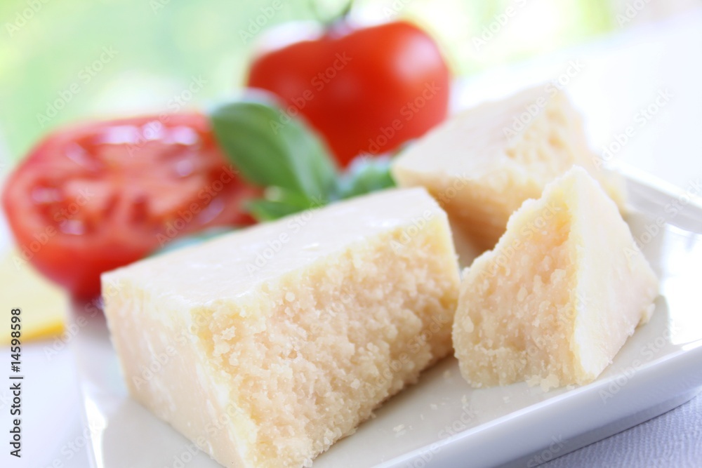 parmesan, tomaten und basilikum parmesan, tomaten und basilikum