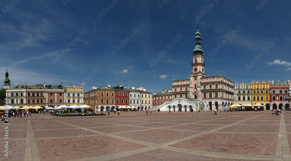 Leading the market and town hall in Zamosc