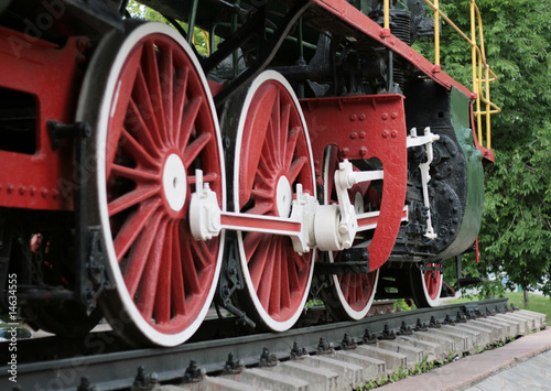 red locomotive wheels