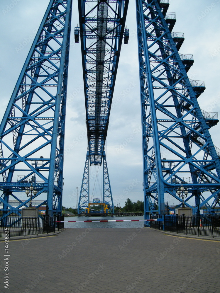Fototapeta premium Cable Car Carrier - Transporter Bridge