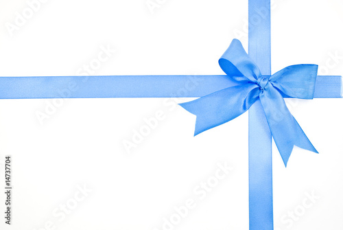 Gift packaging with blue ribbons and bow isolated on white © Dmitriy Syechin