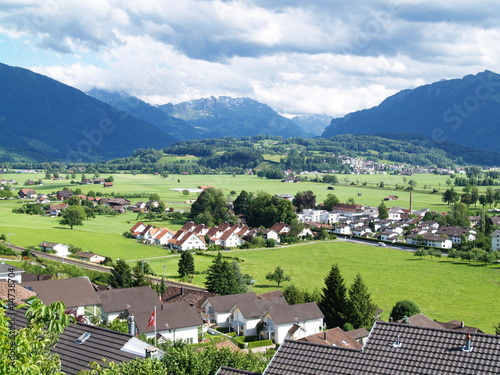 vallée alpine ..immobilier photo