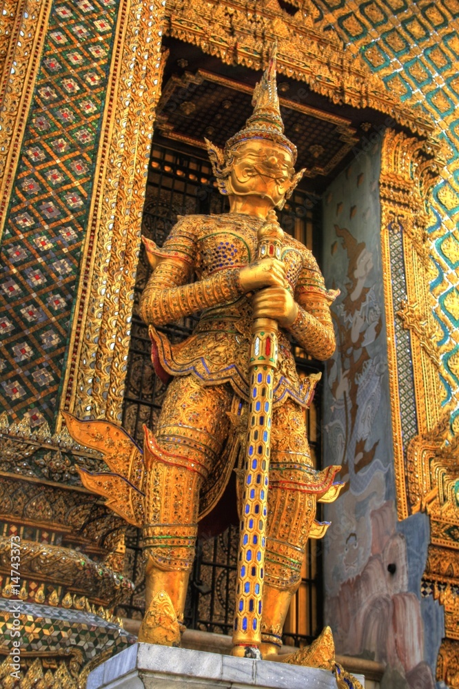 Bangkok - Statue at the Royal Palace