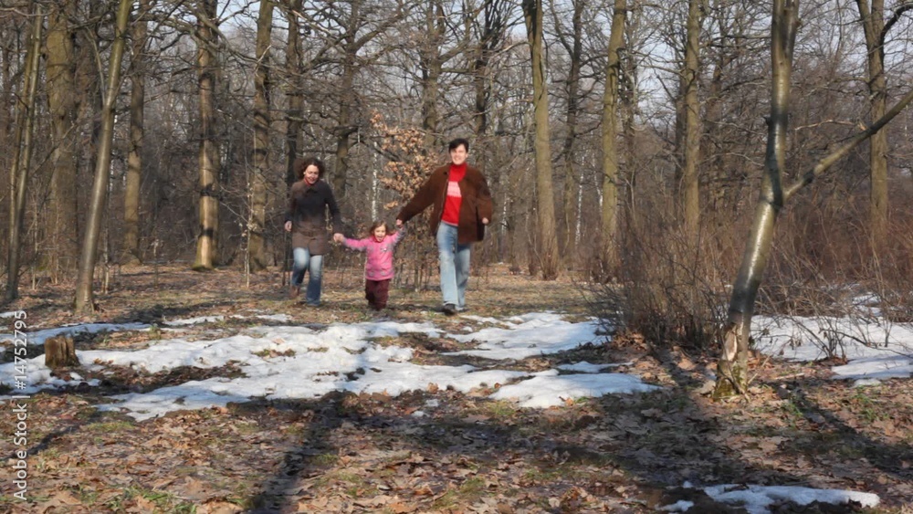 family in wood plays family in wood plays