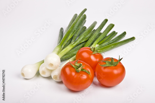 spring onion and tomato