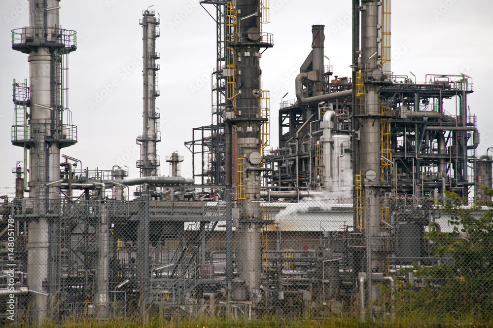 refinery refinery