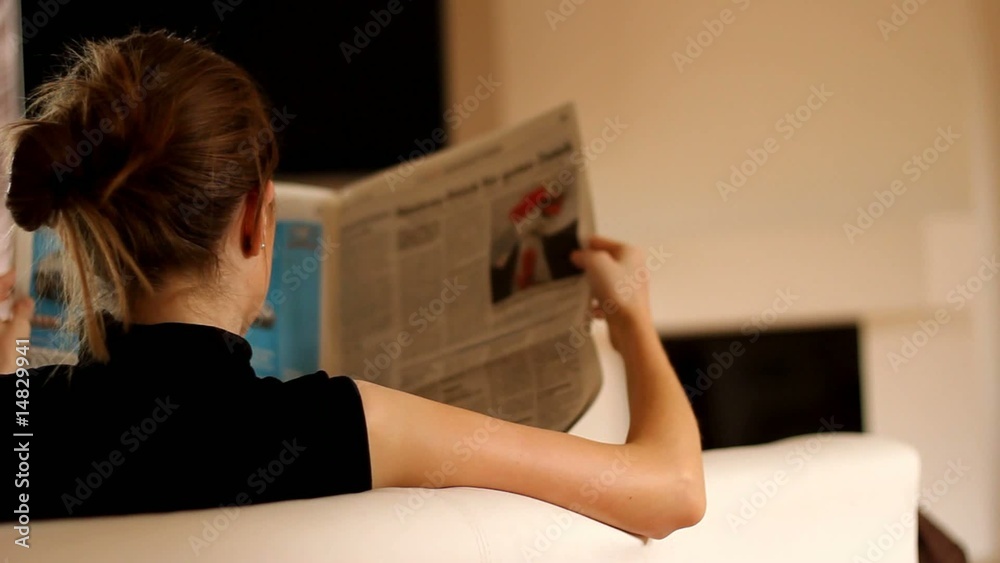 Zeitung lesen