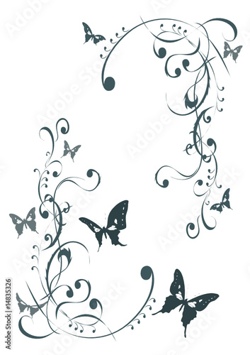 Dekoratives florales Ornament mit Schetterlingen