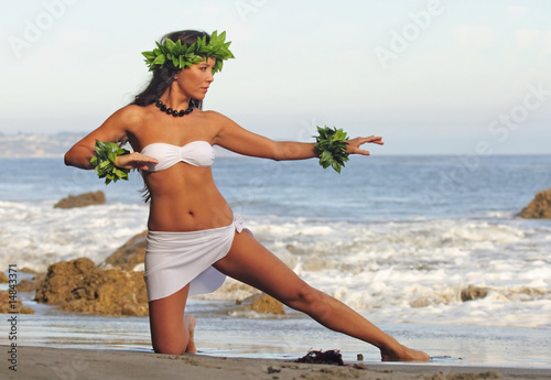 Polynesian Dancer © weberfoto