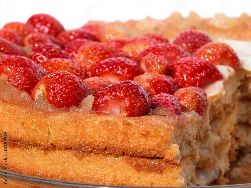Strawberry Sponge Cake