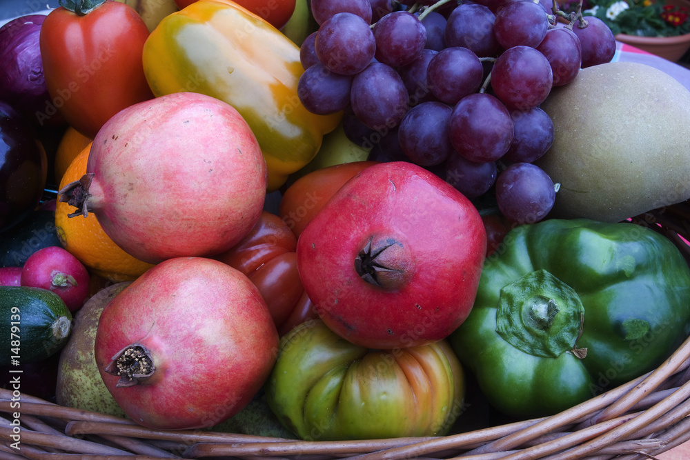 Cesta de frutas y verduras