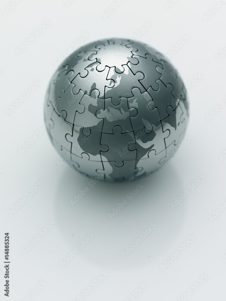 Puzzle globe europe