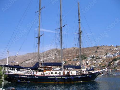 Sailing vessel in the harbor