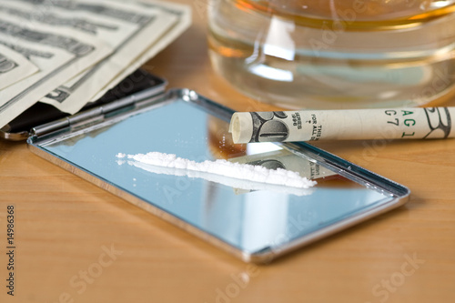 Принти на полотні drugs line and money