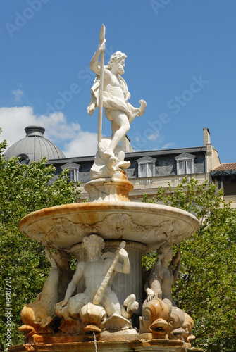 Cuadro en lienzo fontaine de Neptune, carcassonne